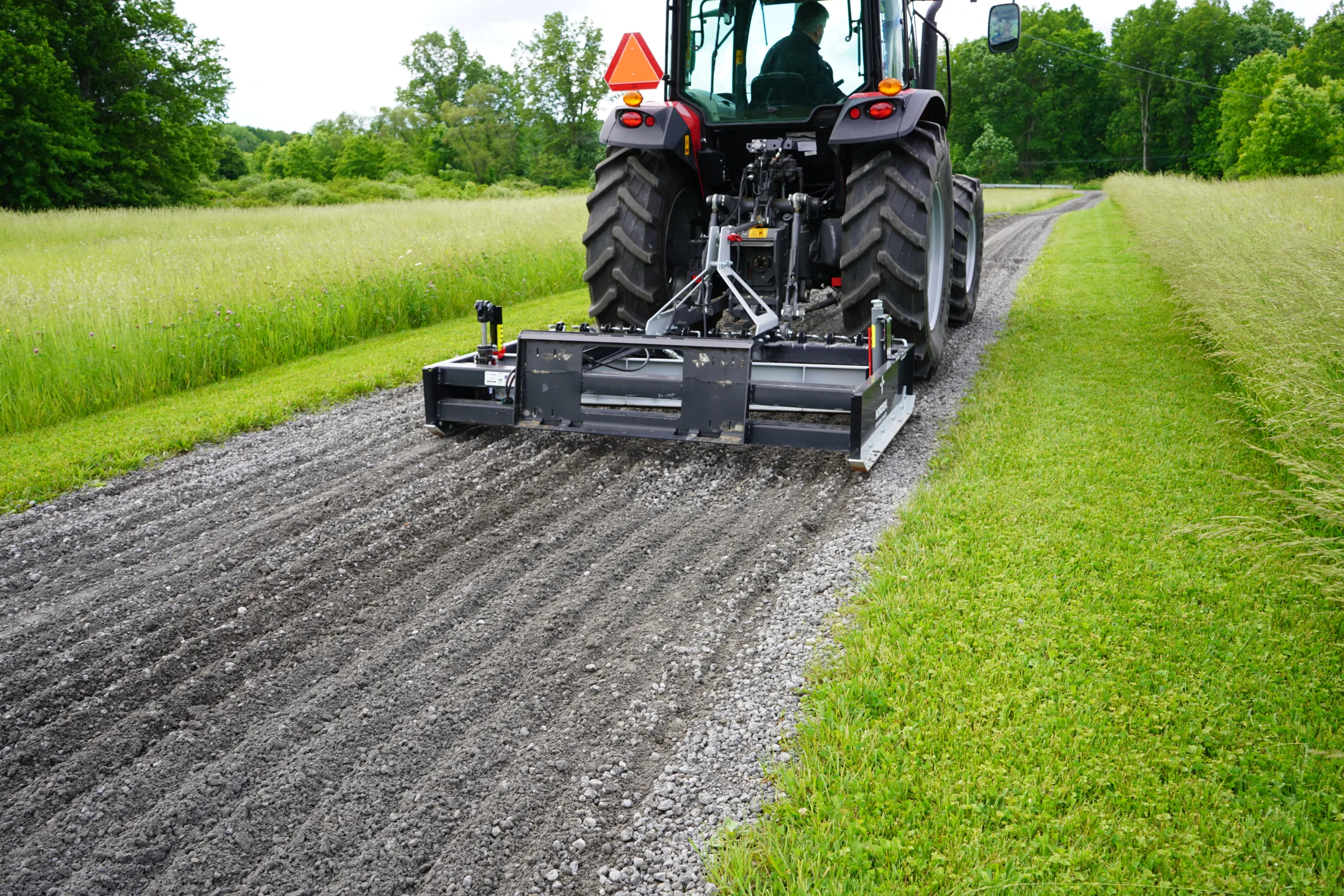 How To Grade A Driveway | 7 Tips For Using A Driveway Grader